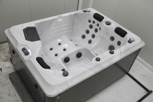 Fig III (Sterling Silver, Matt Grey) - Preloved